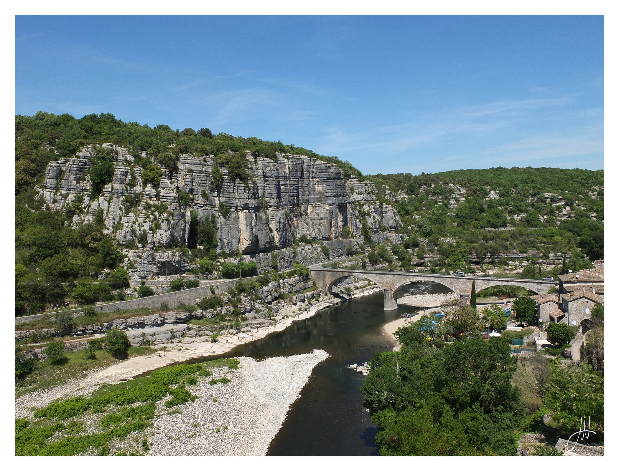 Balazuc (07120 - Ardèche)